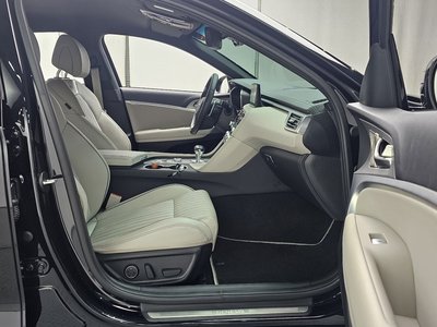 صورة مصغرة 16 لـ 2022 Genesis THE NEW G70