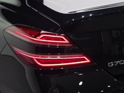 2022 Genesis G70 — фото 10