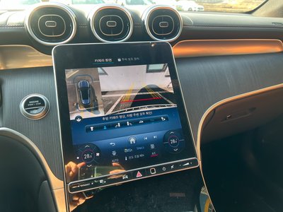 MERCEDES-BENZ GLC - 8