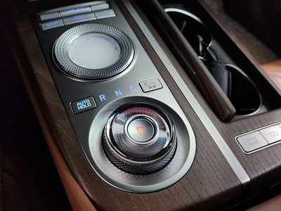 GENESIS G80 (RG3) - 9