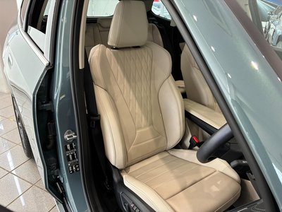 صورة 8 لـ 2025 BMW X1