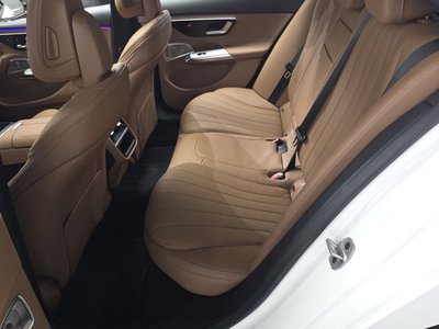 2026 Mercedes-BENZ E-CLASS — миниатюра 12