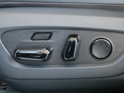 صورة مصغرة 50 لـ 2023 Lexus RX