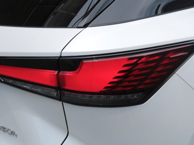 صورة مصغرة 28 لـ 2023 Lexus RX