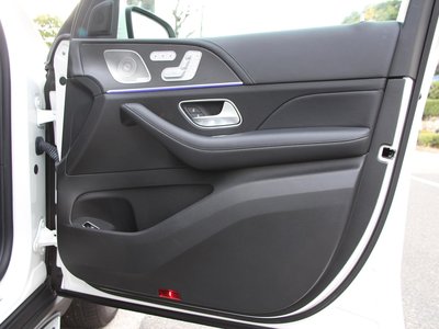 MERCEDES-BENZ GLS - 6