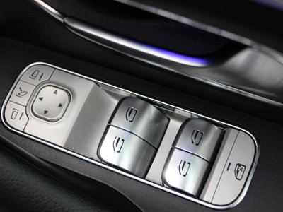 MERCEDES-BENZ GLS - 8