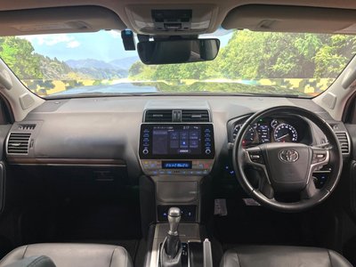 TOYOTA LAND CRUISER PRADO - 2