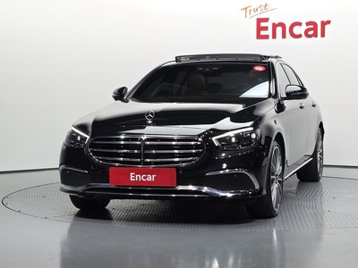 MERCEDES-BENZ E-CLASS - 2