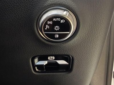 2023 Mercedes-BENZ MERCEDES-BENZ GLC 缩略图 22