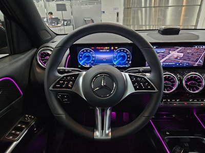 2025 Mercedes-BENZ EQB — фото 6