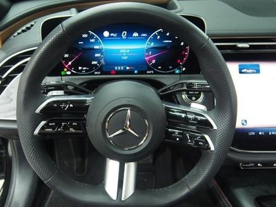 MERCEDES-BENZ E-CLASS - 7