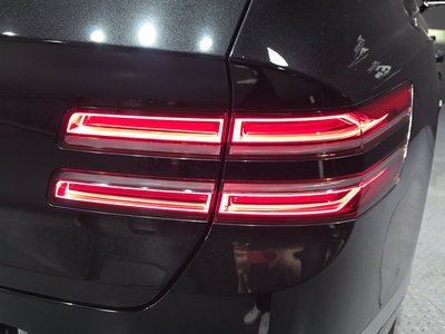 GENESIS GV80 - 10