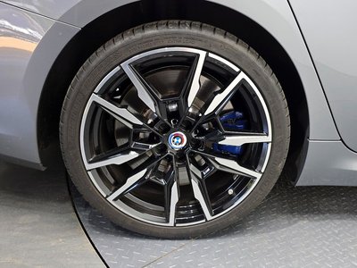 BMW 8 SERIES - 6