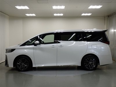 2025 Toyota VELLFIRE 照片 2