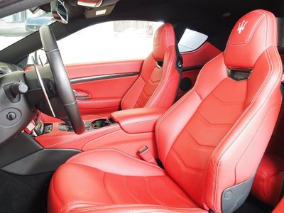 2019 Maserati GRANTURISMO photo 4