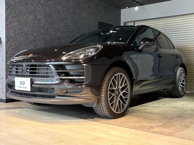 PORSCHE MACAN - 7