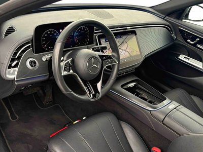 MERCEDES-BENZ E-CLASS - 10