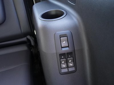 2023 Toyota LAND CRUISER PRADO 缩略图 48