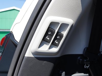 2023 Toyota LAND CRUISER PRADO 缩略图 26