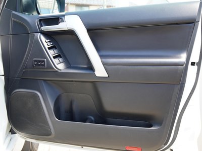 2023 Toyota LAND CRUISER PRADO 缩略图 29