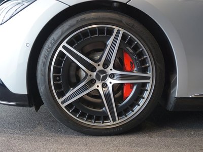 2024 Mercedes-BENZ EQE AMG — миниатюра 12