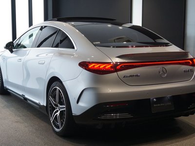 2024 Mercedes-BENZ EQE AMG — фото 8