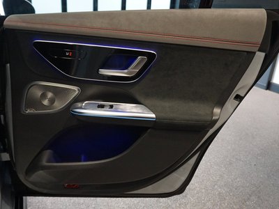 2024 Mercedes-BENZ EQE AMG — миниатюра 35