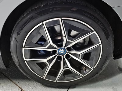 2024 BMW I5 — фото 8
