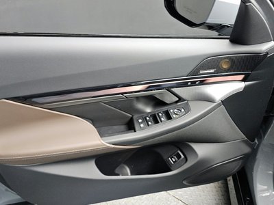صورة مصغرة 14 لـ 2024 BMW I5
