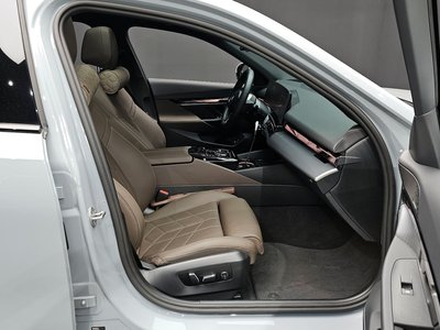 صورة مصغرة 16 لـ 2024 BMW I5