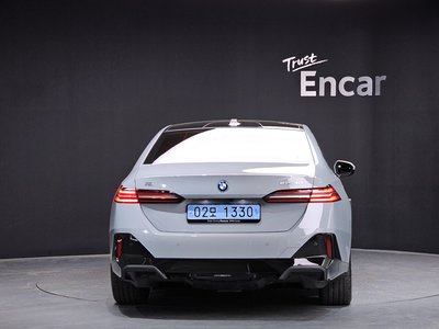 2024 BMW I5 — фото 4