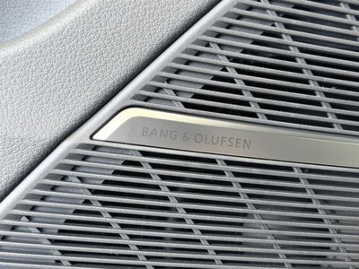 صورة مصغرة 23 لـ 2023 AUDI RS Q8