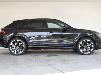 صورة 8 لـ 2023 AUDI RS Q8