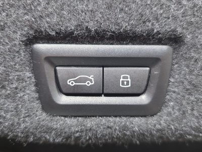 صورة مصغرة 18 لـ 2025 BMW 5 SERIES