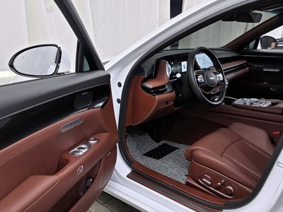 2024 Genesis G90 (RS4) photo 10