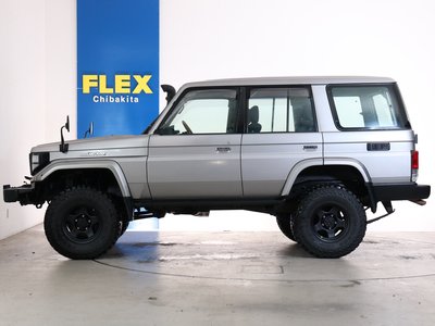 2002 Toyota LAND CRUISER 70 thumbnail 18