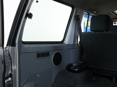 2002 Toyota LAND CRUISER 70 thumbnail 42