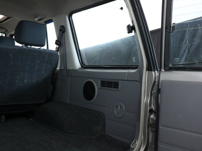 2002 Toyota LAND CRUISER 70 thumbnail 44