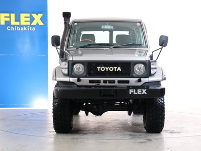 2002 Toyota LAND CRUISER 70 thumbnail 24
