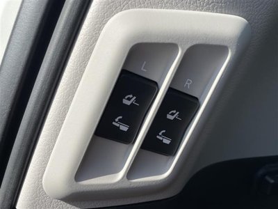 TOYOTA LAND CRUISER PRADO - 7