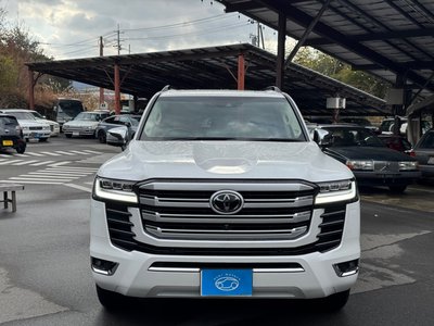 TOYOTA LAND CRUISER 300 - 2