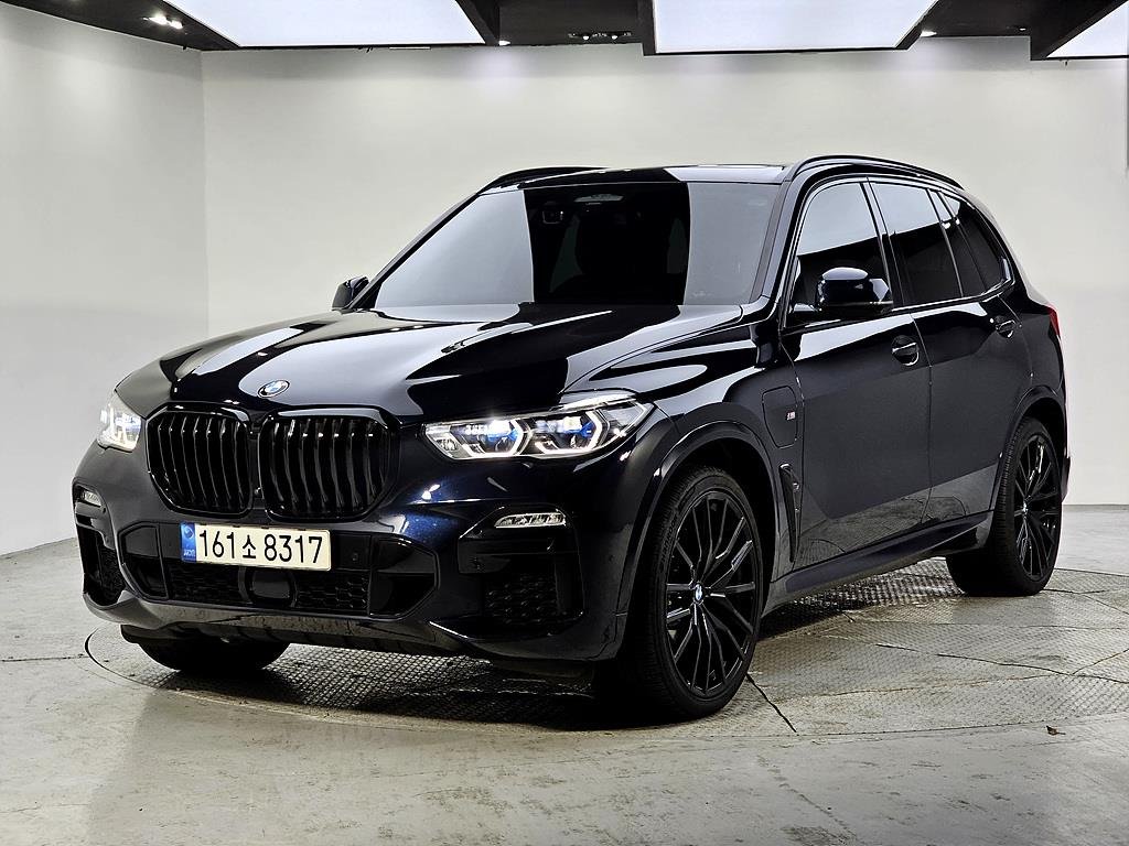 BMW X5 - View 1