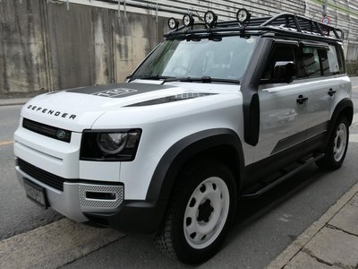 LAND ROVER DEFENDER - 5