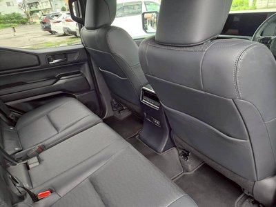 2024 Toyota LAND CRUISER 250 — миниатюра 32