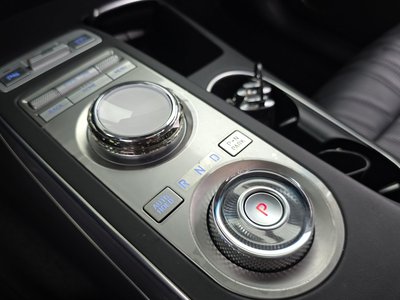 صورة مصغرة 12 لـ 2021 Genesis GV70