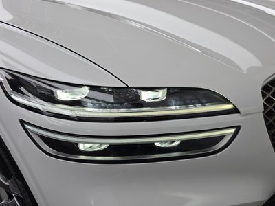 صورة 9 لـ 2021 Genesis GV70