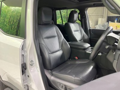 TOYOTA LAND CRUISER 250 - 9