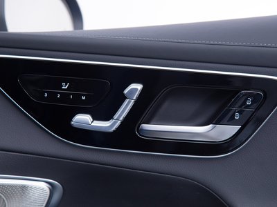 صورة مصغرة 138 لـ 2023 Mercedes-BENZ GLC