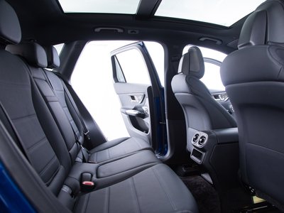 صورة مصغرة 121 لـ 2023 Mercedes-BENZ GLC