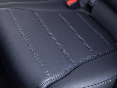 صورة مصغرة 132 لـ 2023 Mercedes-BENZ GLC
